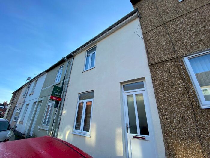 2 Bedroom Terraced House To Rent In Cross Street, Old Town, Swindon, SN1