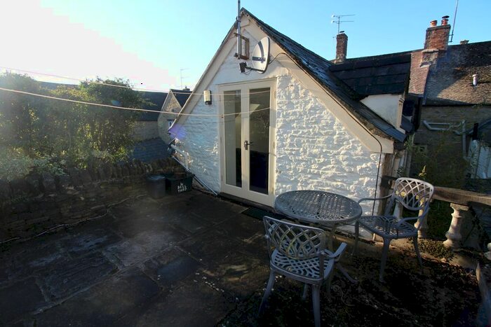 1 Bedroom Cottage To Rent In West Street, Chipping Norton OX7