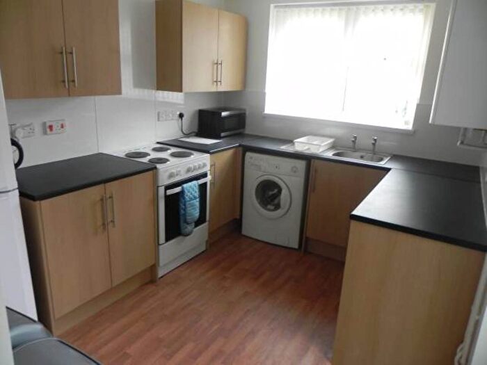 5 Bedroom Property To Rent In St Helens Avenue, Brynmill, Swansea, SA1