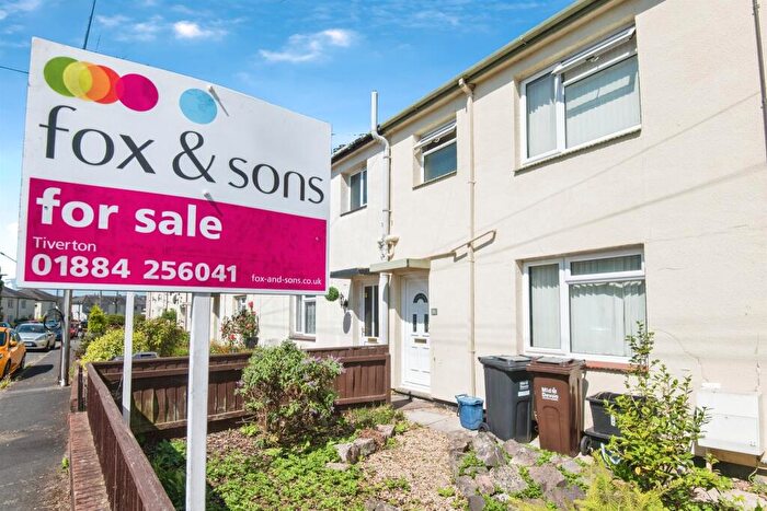 3 Bedroom Terraced House For Sale In Kings Crescent, Tiverton, EX16