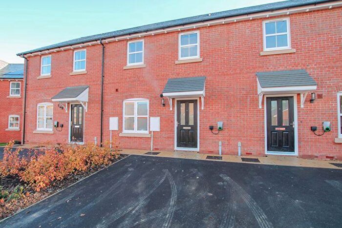 3 Bedroom Terraced House To Rent In Ridge Walk, Curbridge, SO30