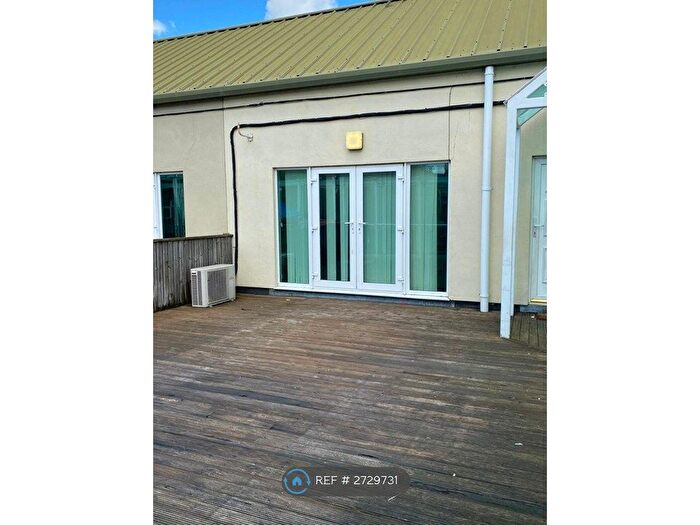 2 Bedroom Maisonette To Rent In Maritime House, London, SE18