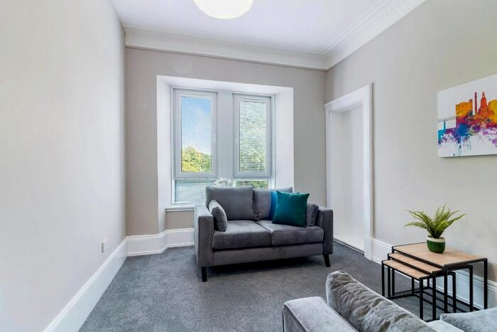 2 Bedroom Flat To Rent In Baxter Park Terrace, Stobswell, Dundee, DD4