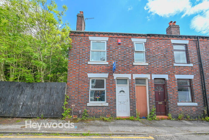 3 Bedroom End Of Terrace House To Rent In Chapel Street, May Bank, Newcastle-under-Lyme, ST5