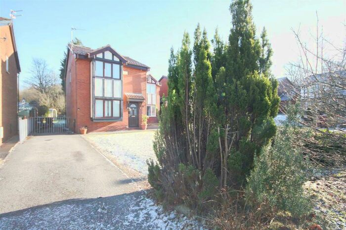 3 Bedroom Semi-Detached House To Rent In Highbank, Roe Lee, Blackburn, BB1