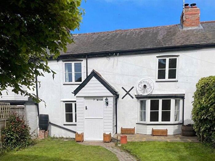 2 Bedroom House To Rent In Elm Tree Cottages, Water End Road, Potten End, HP4