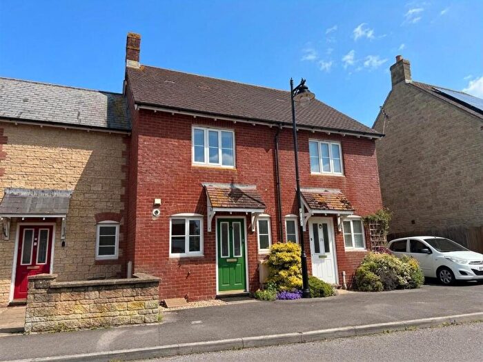2 Bedroom House For Sale In Marlott Road, Gillingham, SP8