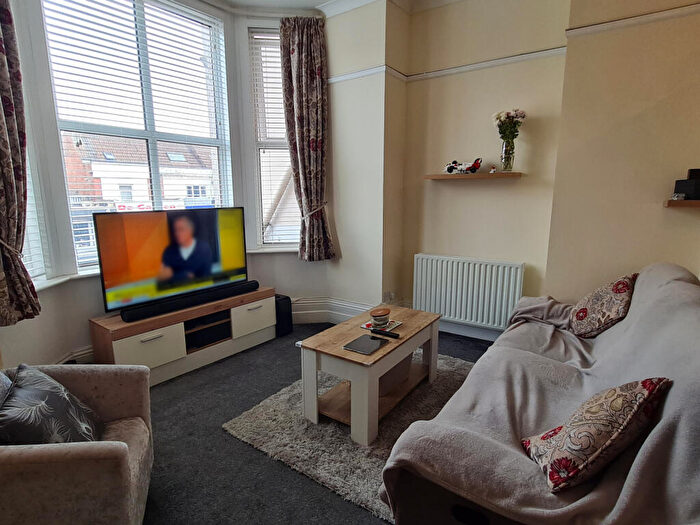 3 Bedroom Apartment To Rent In London Road, Portsmouth, PO2