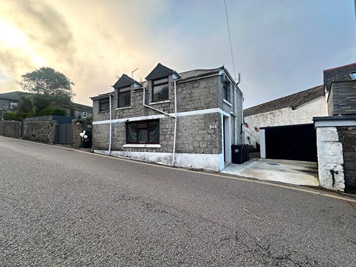 2 Bedroom Property To Rent In Stennack, St. Ives, TR26