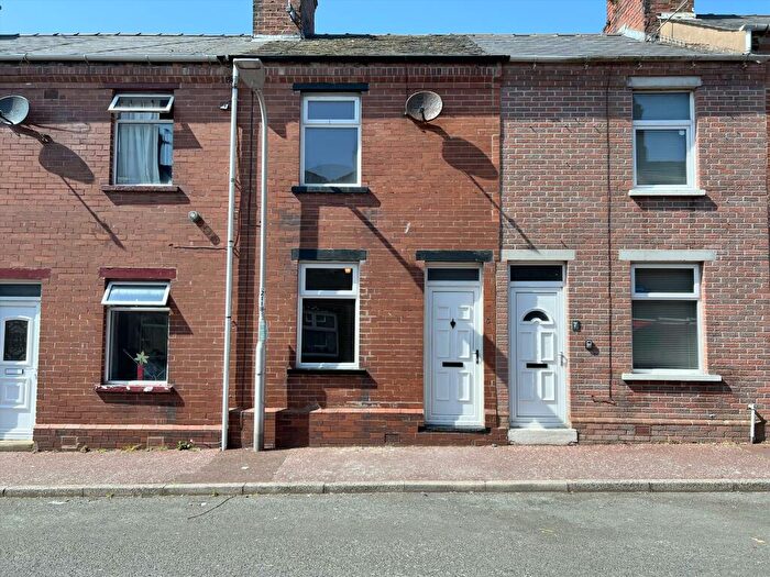 2 Bedroom House To Rent In Cook Street, Barrow-In-Furness, LA14