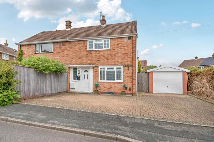 2 Bedroom Semi-Detached House For Sale In Old Park Close, Farnham, Surrey, GU9