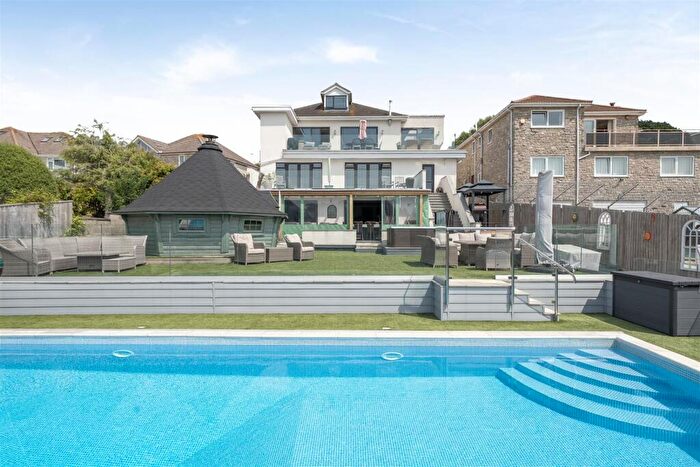 5 Bedroom House For Sale In Bowleaze Coveway, Weymouth, Dorset, DT3