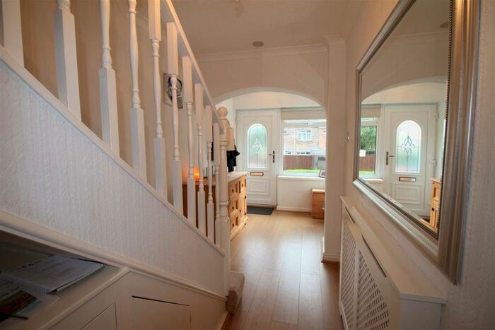 3 Bedroom Terraced House To Rent In Oak Road, Rogerstone, Newport, NP10
