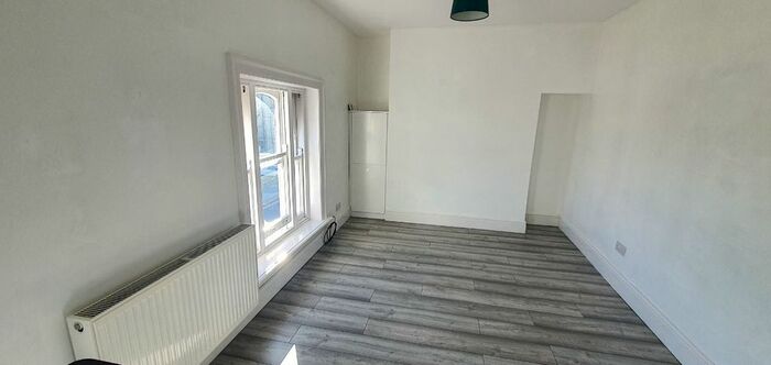 1 Bedroom Flat To Rent In Roker Avenue, Roker, Sunderland, SR6