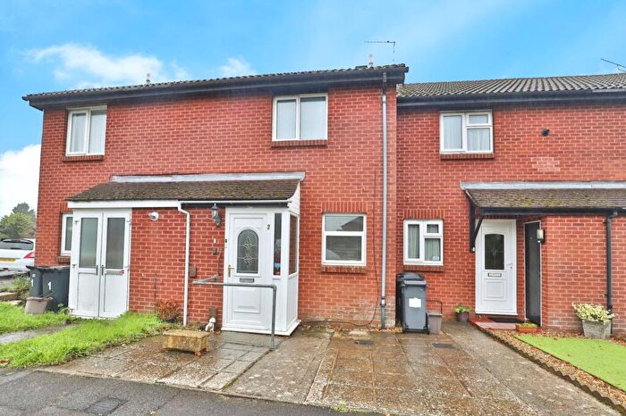 2 Bedroom Terraced House For Sale In Knowlton Gardens, Muscliff, Bournemouth, Dorset, BH9