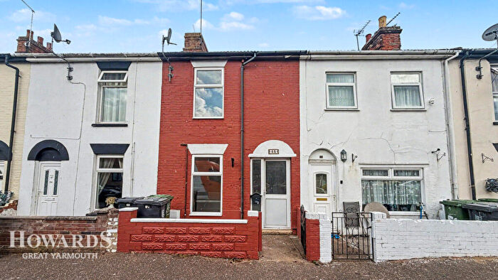 2 Bedroom Terraced House For Sale In Ordnance Road, Great Yarmouth, NR30