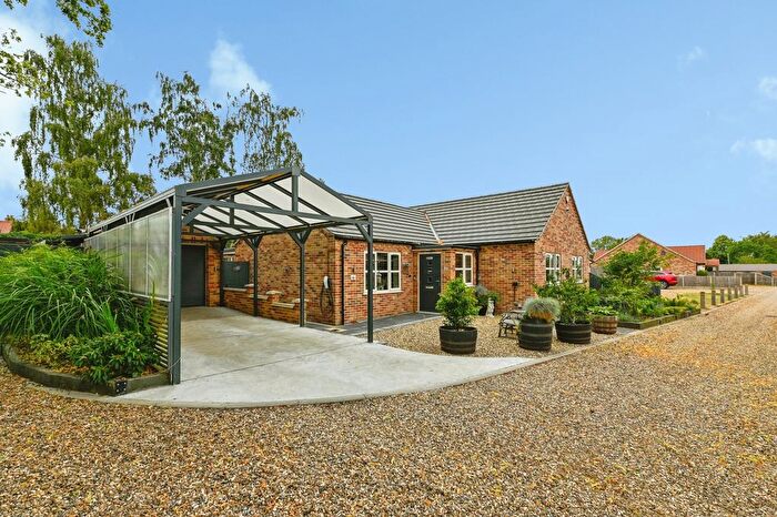 2 Bedroom Bungalow For Sale In Sherwood Close, Downham Market, Norfolk, PE38