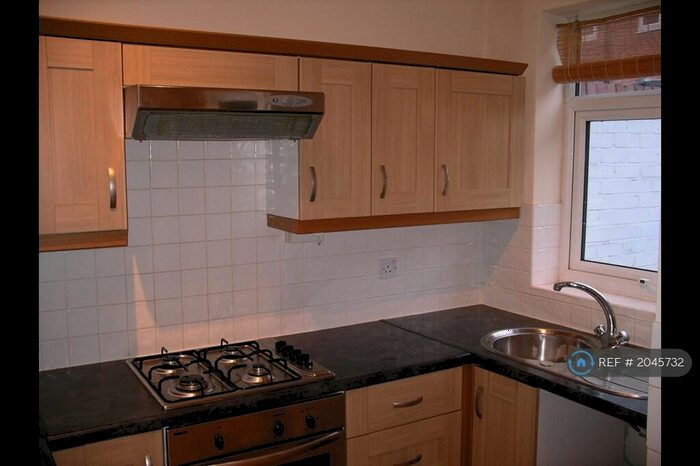 2 Bedroom Terraced House To Rent In Arkwright Road, Preston, PR1