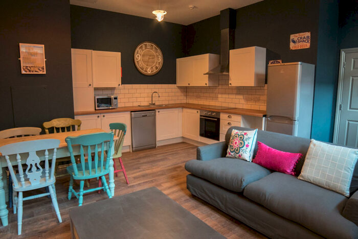5 Bedroom Apartment To Rent In Apartment, Mary Morris House, Shire Oak Road, LS6