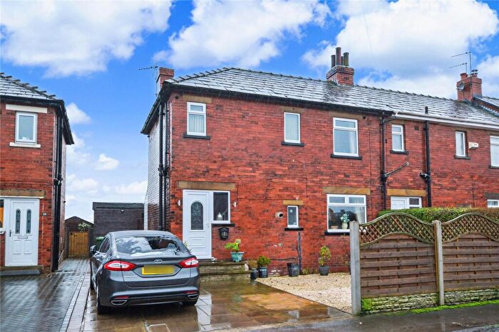 3 Bedroom Semi Detached House To Rent In Hammond Crescent, Drighlington, Bradford, West Yorkshire, BD11