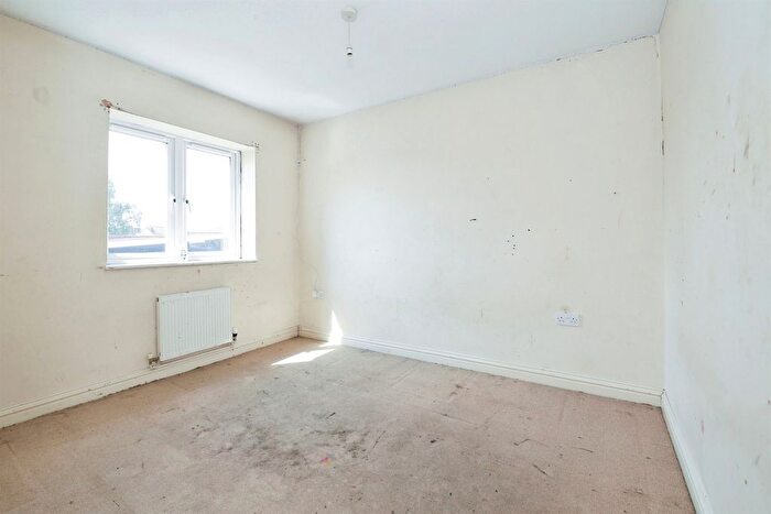 3 Bedroom End Of Terrace House For Sale In Finkle Court, Whittlesey, Peterborough, PE7