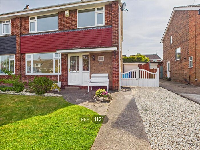 3 Bedroom Semi-Detached House To Rent In Beechdale, Cottingham, HU16