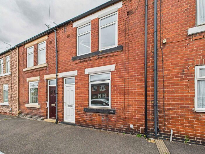 3 Bedroom Terraced House To Rent In Princess Street, Castleford, WF10