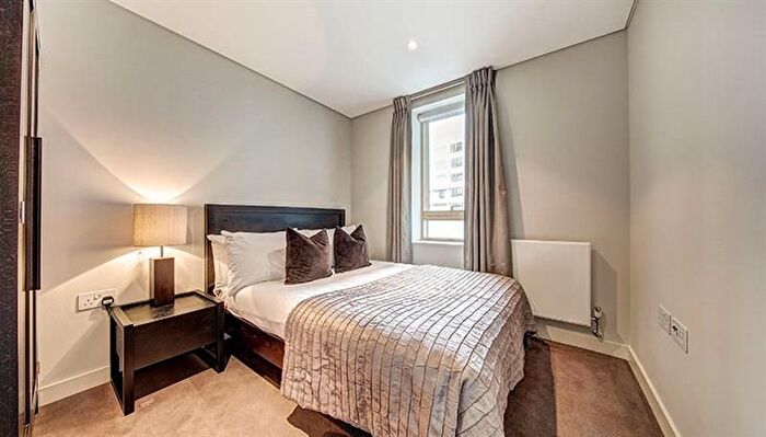 3 Bedroom Flat To Rent In B Merchant Square East, London, W2