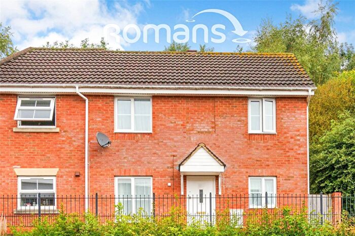 2 Bedroom Semi Detached House For Sale In Sawyer Road, Swindon, SN25