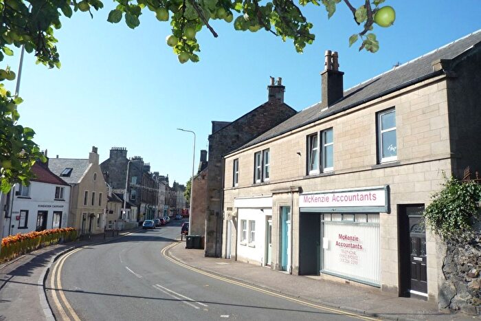 2 Bedroom Flat To Rent In St Leonards Place, Kinghorn, KY3