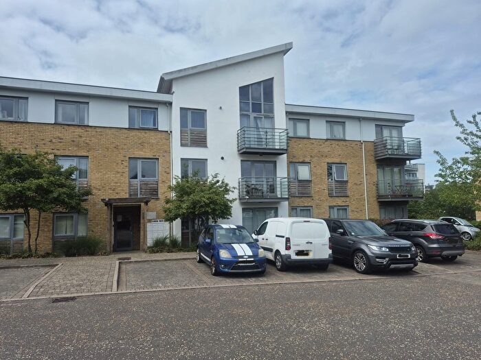 2 Bedroom Flat For Sale In , Stafford Gardens, Maidstone, Kent, ME15