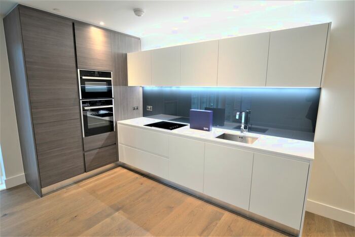 3 Bedroom Flat To Rent In Elford Close, London, SE3