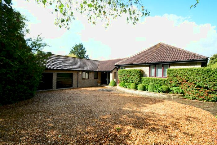 4 Bedroom Detached Bungalow For Sale In Rode Hill, Rode, Frome, BA11