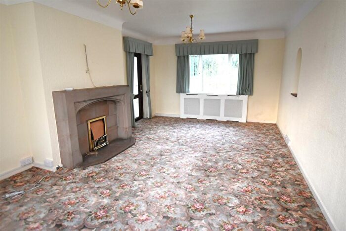 4 Bedroom Detached House For Sale In Grange Cross Lane, West Kirby, CH48