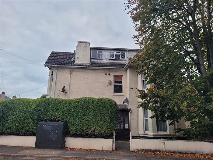 1 Bedroom Flat For Sale In Crabton Close Road, Bournemouth, BH5