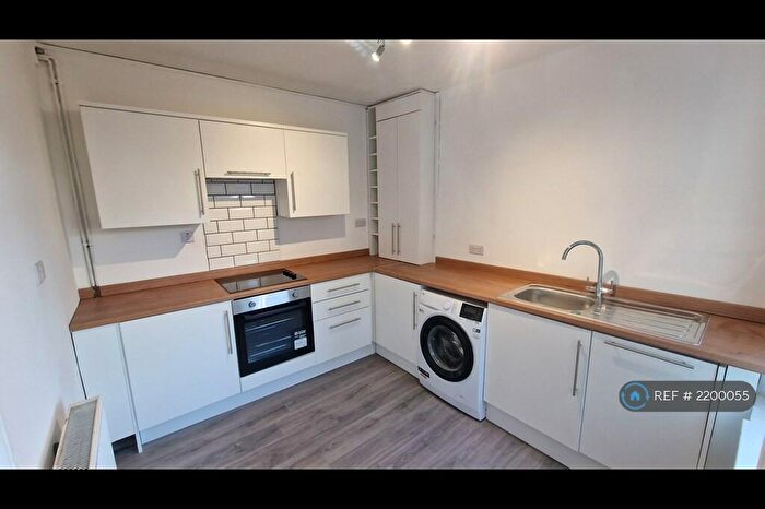 1 Bedroom Flat To Rent In Stanley Road, Newport, NP20