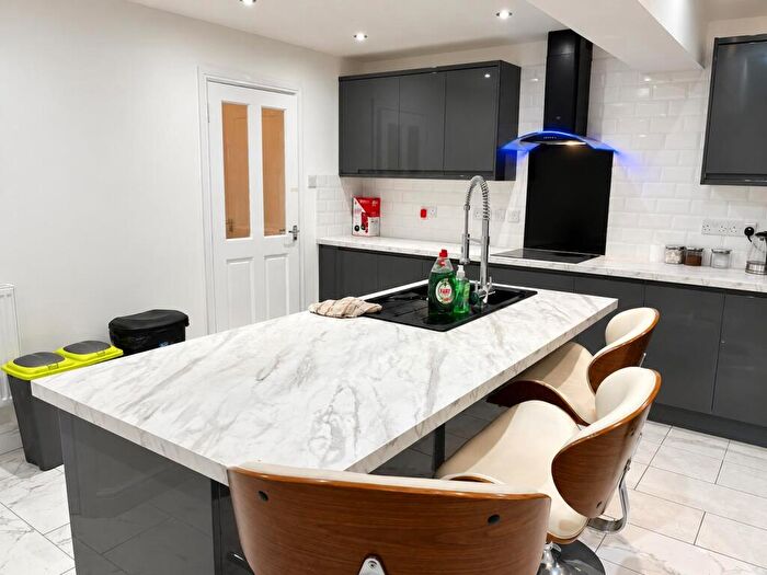 3 Bedroom Semi-Detached House To Rent In Beech Grove, CW1