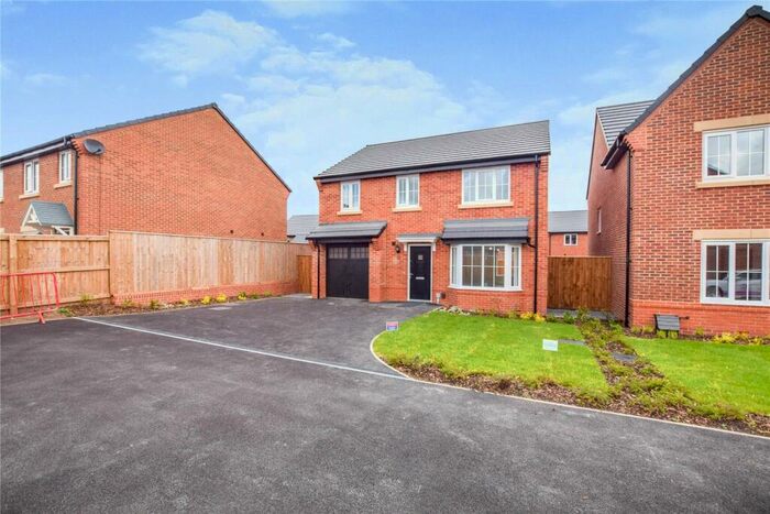 4 Bedroom Detached House To Rent In Swanage Close, Cottam, Preston, Lancashire, PR4