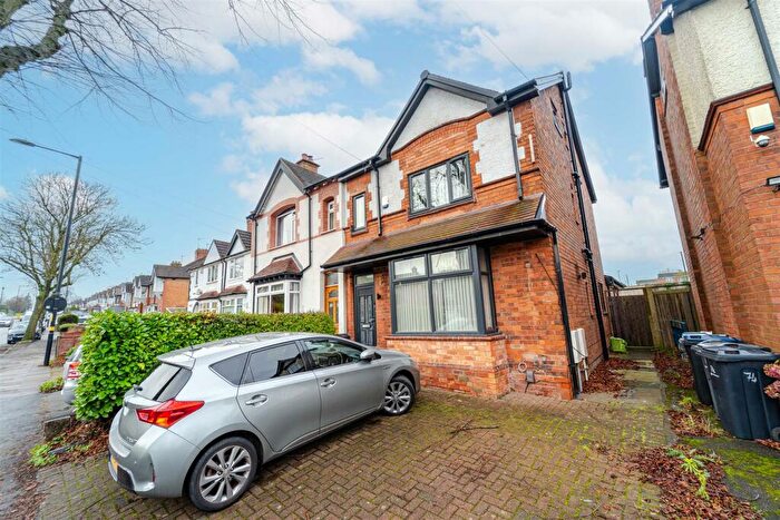 House To Rent In Gibbins Road, Birmingham, B29