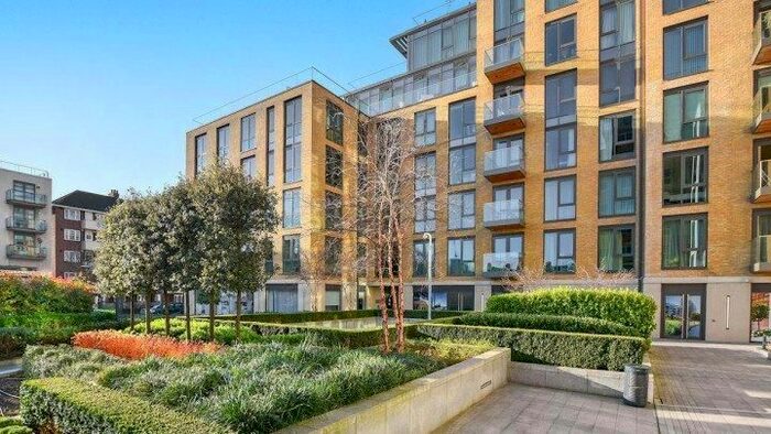 2 Bedroom Flat To Rent In Jasmine House, Juniper Drive, Battersea, Wandsworth, London, SW18