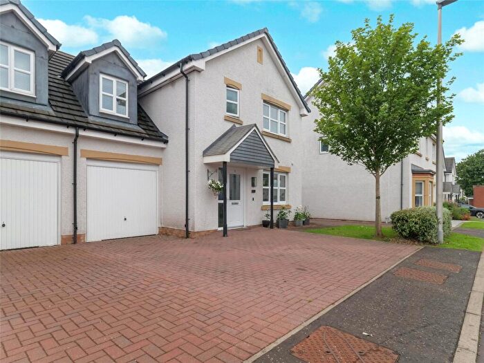 3 Bedroom Link Detached House For Sale In Rothesay Crescent, Renfrew, Renfrewshire, PA4