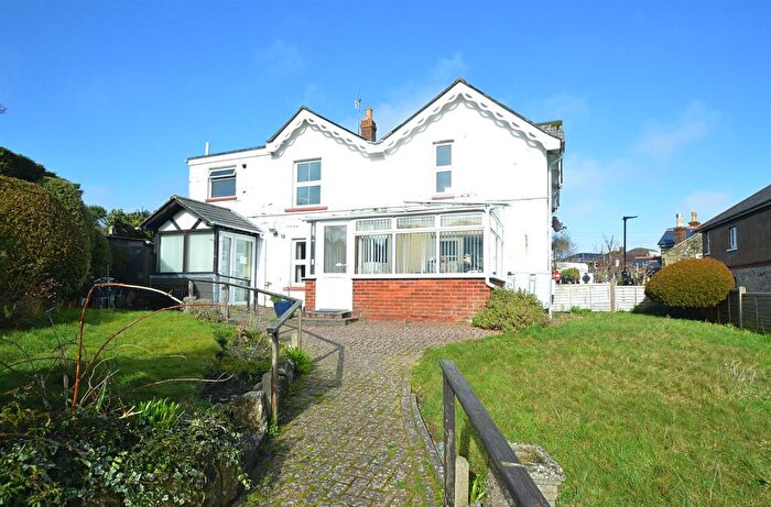 2 Bedroom Semi-Detached House For Sale In Close To Old Village * Shanklin, PO37