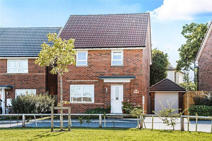 4 Bedroom Detached House For Sale In Parklands View, Harrogate, HG1