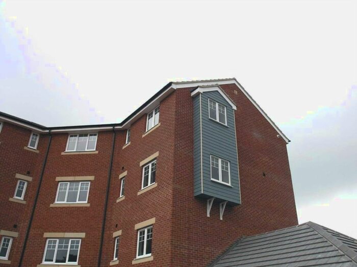 2 Bedroom Flat To Rent In Riverside Close, Bridgwater, TA6