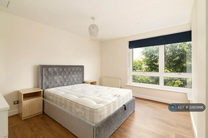 1 Bedroom Flat To Rent In Susan Constant Court, London, E14