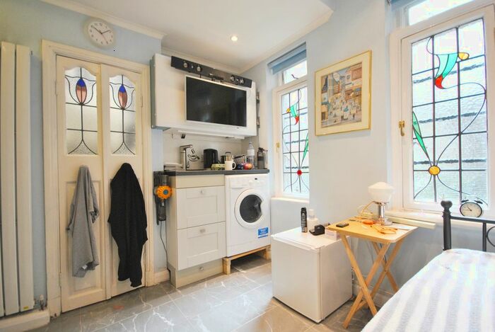 Studio To Rent In Dorset House, Gloucester Place, London, NW1