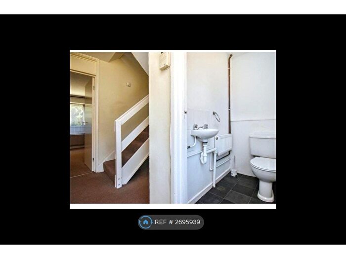 3 Bedroom Terraced House To Rent In Holyrood Walk, Corby, NN18