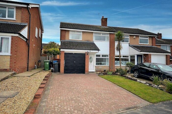 3 Bedroom Detached House To Rent In Mardale Crescent, Lymm, WA13