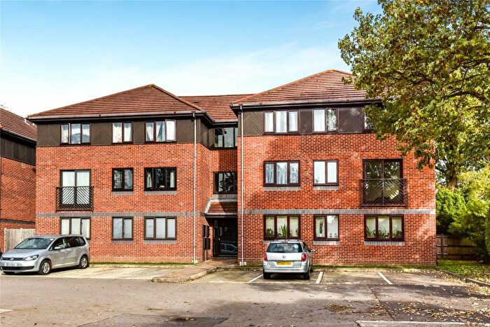 1 Bedroom Apartment To Rent In Oakfields, Alexandra Avenue, Camberley, Surrey, GU15