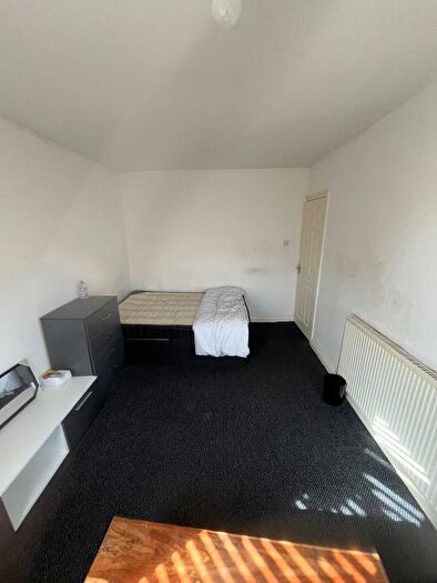 1 Bedroom Flat To Rent In Selworthy Road, Coventry, CV6